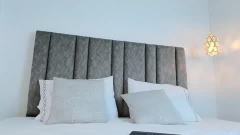 Bonnie online show from October 8, 5:16 am