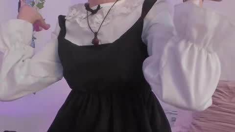   online show from March 7, 2:45 pm