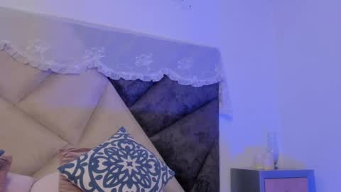   online show from September 19, 12:23 am