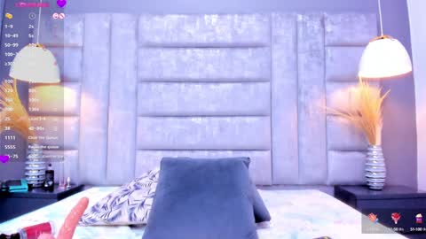 Snapshot of bonnieowen chatting on December 17, 5:04 pm Bonnie online show from December 17, 5:04 pm