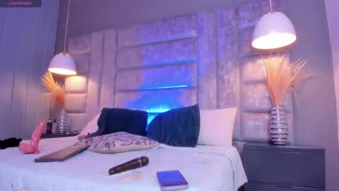 Snapshot of bonnieowen chatting on February 16, 3:05 pm Bonnie online show from February 16, 3:05 pm