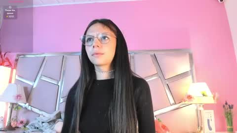 Snapshot of bonniepark_ chatting on May 18, 3:51 pm Bonnie online show from May 18, 3:51 pm