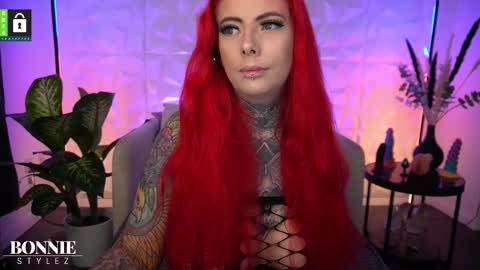 Bonnie Stylez online show from September 10, 3:17 am