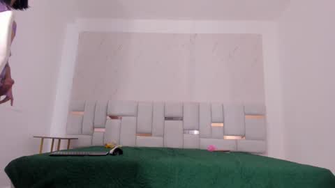 Booniee online show from February 7, 1:04 pm