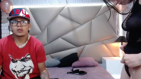 Snapshot of bonny_bonss chatting on December 19, 7:18 pm bonny_bonss online show from December 19, 7:18 pm