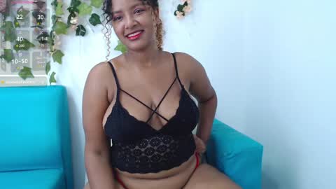 Bonny Dopson online show from December 15, 8:15 pm