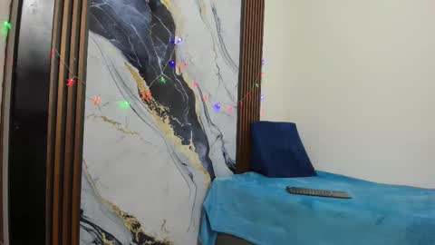 Snapshot of bonnyy26 chatting on January 8, 9:22 am bony online show from January 8, 9:22 am