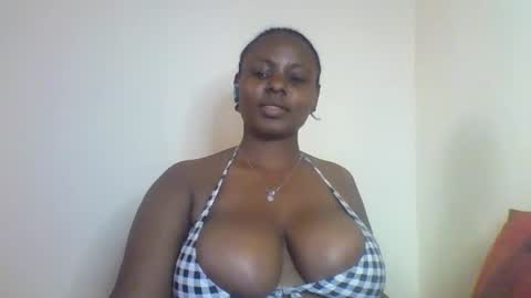 Snapshot of boobbyb chatting on October 16, 1:23 pm boobbyb online show from October 16, 1:23 pm