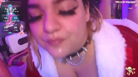 Snapshot of booboosperfectfacefuck chatting on December 8, 5:18 am Nova sub to my fan club for free pms and sexy sloppy videos online show from December 8, 5:18 am