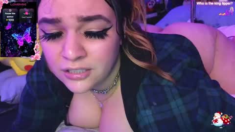 Snapshot of booboosperfectfacefuck chatting on December 15, 5:02 am Nova sub to my fan club for free pms and sexy sloppy videos online show from December 15, 5:02 am