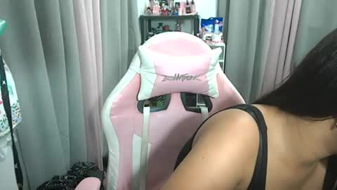boobsypinay_zhein online show from June 24, 1:32 pm