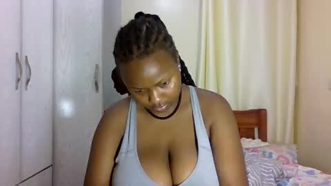 Snapshot of boobycute11 chatting on March 25, 5:41 pm boobycute11 online show from March 25, 5:41 pm