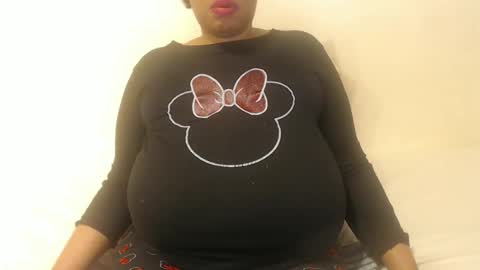 boobyqueen online show from October 2, 4:08 am