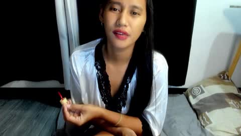 Snapshot of boomtyra chatting on January 12, 7:32 am TYRA online show from January 12, 7:32 am