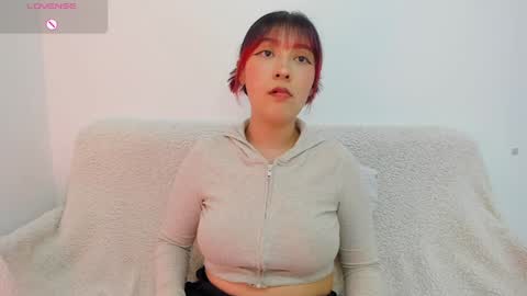 Snapshot of boonie_girl chatting on January 28, 8:47 am Booniee online show from January 28, 8:47 am