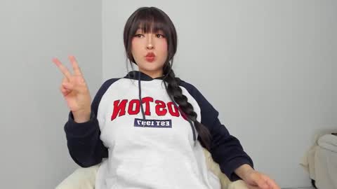 Snapshot of boonie_girl chatting on February 18, 3:46 am Booniee online show from February 18, 3:46 am