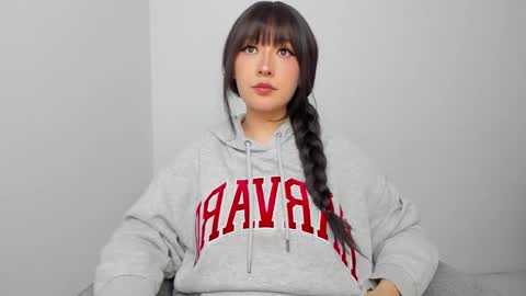 Snapshot of boonie_girl chatting on March 25, 5:35 am Booniee online show from March 25, 5:35 am