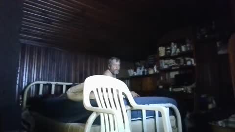 Snapshot of booshy chatting on December 23, 3:01 pm Booshwa online show from December 23, 3:01 pm