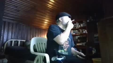 Snapshot of booshy chatting on January 8, 7:24 am Booshwa online show from January 8, 7:24 am