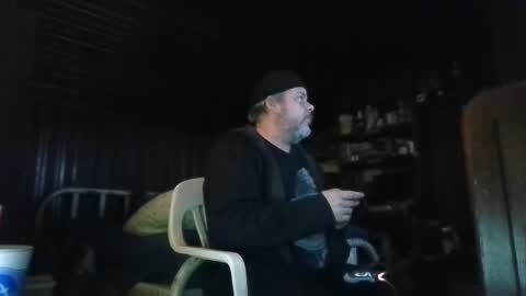 Snapshot of booshy chatting on January 15, 10:24 pm Booshwa online show from January 15, 10:24 pm