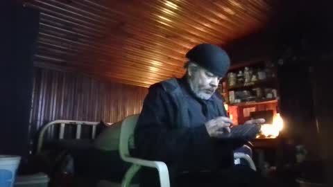 Snapshot of booshy chatting on January 19, 3:29 am Booshwa online show from January 19, 3:29 am