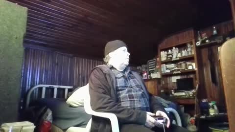 Snapshot of booshy chatting on January 19, 8:51 pm Booshwa online show from January 19, 8:51 pm