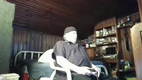 Snapshot of booshy chatting on January 29, 6:07 pm Booshwa online show from January 29, 6:07 pm
