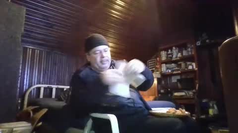 Snapshot of booshy chatting on February 1, 11:06 pm Booshwa online show from February 1, 11:06 pm