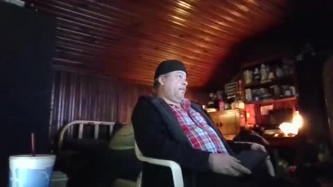 Snapshot of booshy chatting on February 5, 6:15 pm Booshwa online show from February 5, 6:15 pm