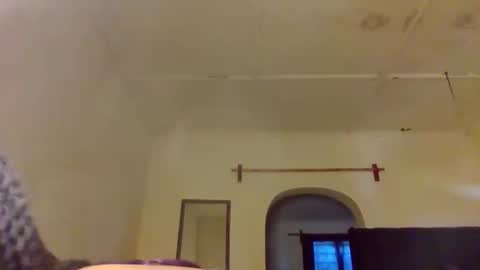 bootie_caramel online show from October 2, 8:10 am