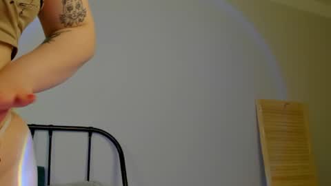 Vlada online show from April 2, 5:27 am