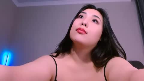 Snapshot of bootylecious_ chatting on January 25, 10:29 am Mona online show from January 25, 10:29 am