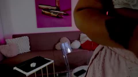 bootyliciousbunny online show from February 15, 3:09 pm