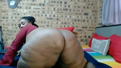 bootytwerkxxx online show from April 23, 6:58 am