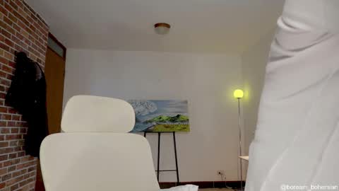 Bream online show from October 18, 1:34 pm