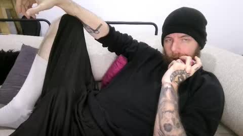 boredpunkdude666 online show from March 25, 12:05 am