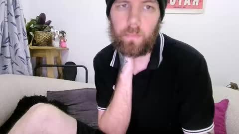 boredpunkdude666 online show from March 31, 2:46 am