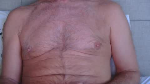 born2run online show from February 12, 8:16 am