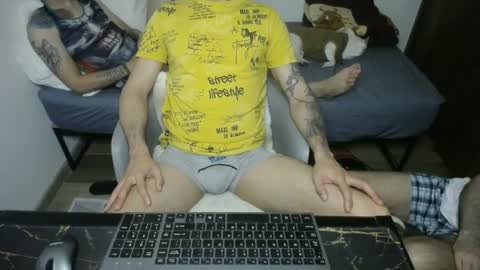 bossking019 online show from January 16, 3:45 am