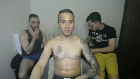 bossking019 online show from January 28, 10:45 pm