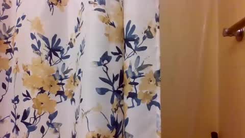 Snapshot of bosslife505050 chatting on December 31, 11:31 am The Italian Boss  online show from December 31, 11:31 am