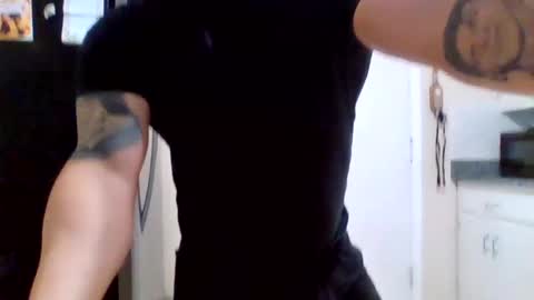 Snapshot of bosslife505050 chatting on February 21, 9:54 pm The Italian Boss  online show from February 21, 9:54 pm