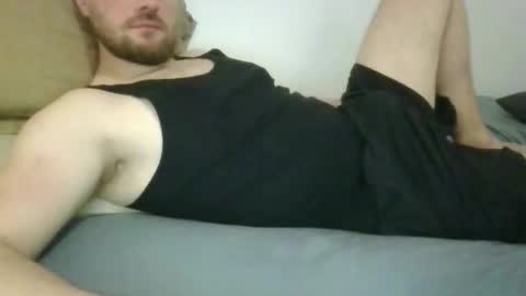 Snapshot of bottomtsinner chatting on September 25, 6:33 pm bottomtsinner online show from September 25, 6:33 pm