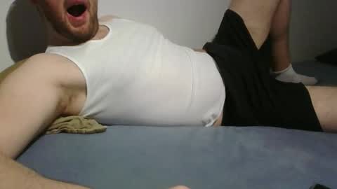 Snapshot of bottomtsinner chatting on November 10, 11:37 pm bottomtsinner online show from November 10, 11:37 pm