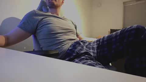 Snapshot of bottomtsinner chatting on January 31, 9:35 pm bottomtsinner online show from January 31, 9:35 pm