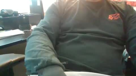 bourbonman144 online show from September 26, 7:18 pm