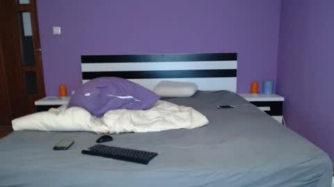 Angel-Boy online show from November 6, 11:59 pm