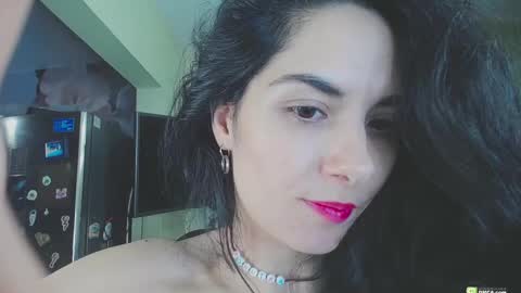 Snapshot of boxinghelen chatting on February 17, 6:59 pm Helen online show from February 17, 6:59 pm