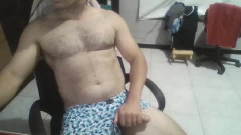 Snapshot of boy_fitbrutal chatting on January 14, 3:53 am boy_fitbrutal online show from January 14, 3:53 am