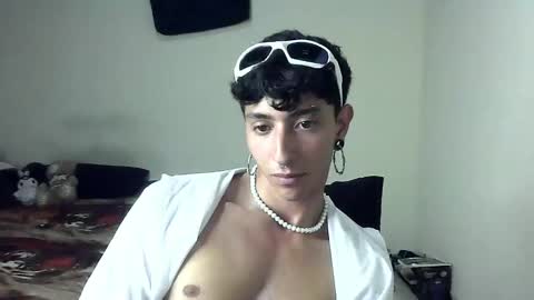 Snapshot of boy_fox_guys chatting on January 26, 2:24 am Boy Astro online show from January 26, 2:24 am